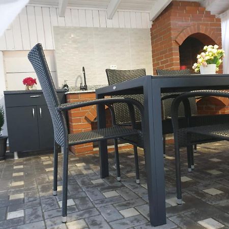 Casa Luisa Lägenhet Călimăneşti Exteriör bild